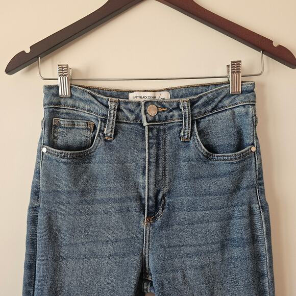 Just Black Denim Jeans Size 26 | High Quality Stretch Fit Made in USA - Picture 3 of 6
